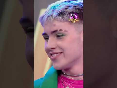 La emoción de Flor Peña al ver a su hijo cantando en la pista