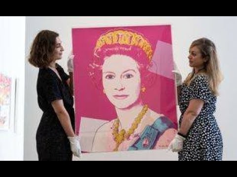 Mort de la reine Elisabeth II : Une reine devenue icône de la pop culture, « but why » ?