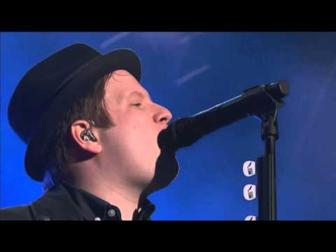 The Kids Aren't Alright - Fall Out Boy Live at AT&T Block Party (part 6)