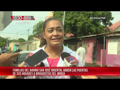 Brigadas de fumigación visitan el barrio San José Oriental, Managua - Nicaragua