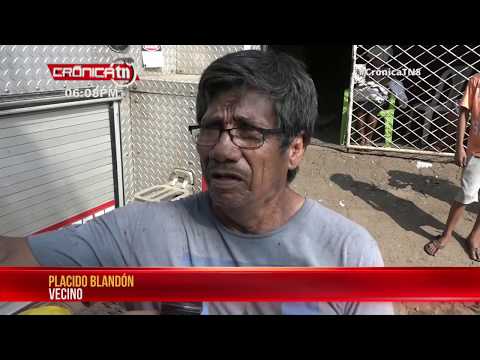 Incendio reduce a cenizas enseres en una vivienda de un barrio capitalino - Nicaragua