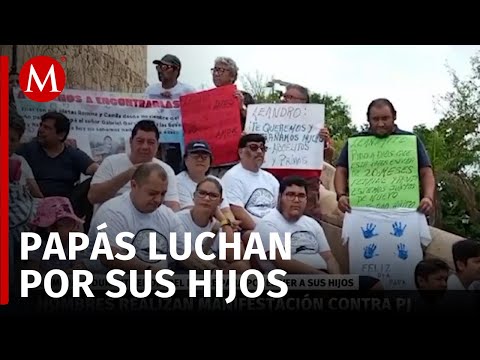 Manifestación en Mérida por custodia justa y contra denuncias falsas