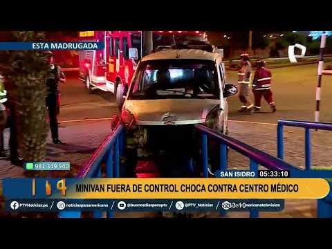 Conductor pierde el control de su vehículo y choca contra centro médico en San Isidro