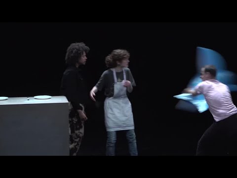 Tráiler de la obra teatral 'Heroïnes o res', de iván Morales.