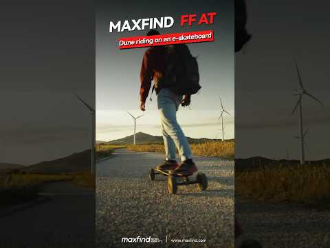 Dune riding on an e-skateboard 🛹:FF AT#maxfind #skate #skateboarding #dune #skatespot #shorts