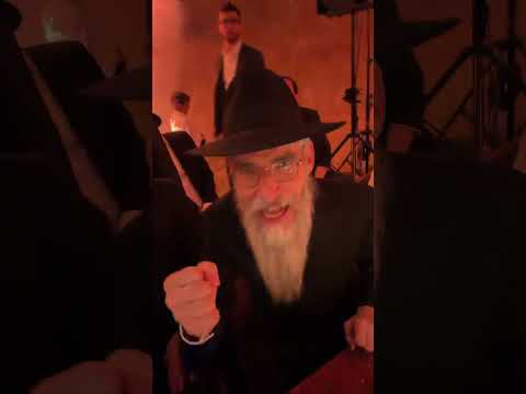 גדולי הזמר החסידי בשמחת הבר מצווה של בנו של מנחם טוקר!