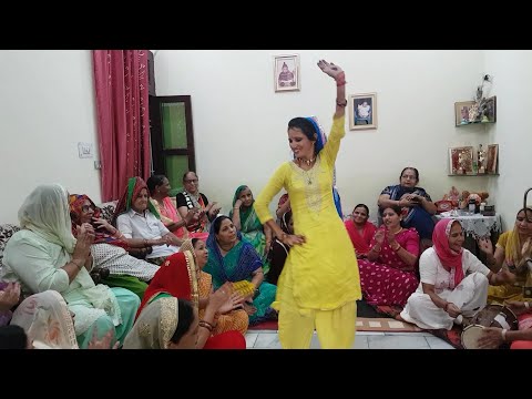 धमाकेदार हरियाणवी डान्स ओर भजन।🙏🙏#dance💃💃 #trending #haryanvi #bhajan #viral #funny..🤣🤣