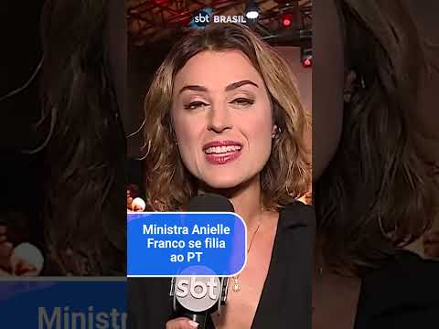 Ministra Anielle Franco se filia ao PT