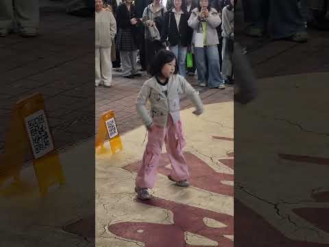 <strong>Kpop</strong>&amp;JHKTV]ULguest Salang hongdae <strong>kpop</strong> 유엘게스트 사랑 홍대케이팝댄스 #쇼츠 #shorts #<strong>kpop</strong> #dance #kpopdance