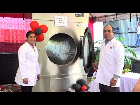 Minsa entrega equipos industriales de alta tecnología para fortalecer la limpieza y esterilización