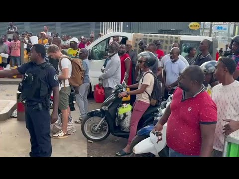 Gas pumps empty in cyclone-ravaged Mayotte shantytown | AFP