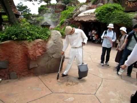 2011 Tokyo Disneyland 用水也可以塗鴉!