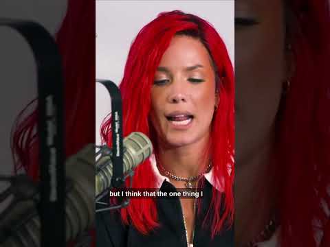 Shout out to the extraordinary @halsey for being honest about her journey 💚 #MentalHealthAwareness