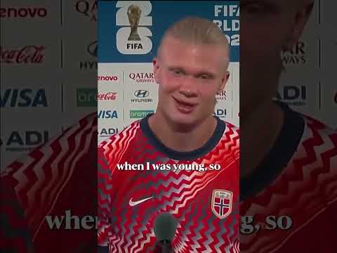 Haaland got an England shirt before a Norway one when he was a kid...  What might have been 😅🏴󠁧󠁢󠁥󠁮󠁧󠁿