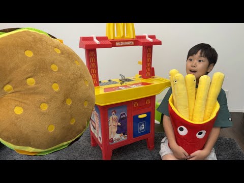 レオくんがハンバーガーを作ってみた！Part2 レオスマイル
