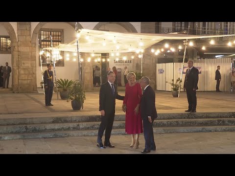 European heads of state arrive for dinner ahead of Arraiolos meeting