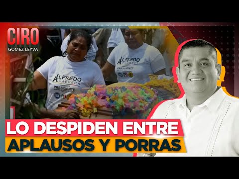 Entre aplausos, sepultaron a Alfredo Cabrera, candidato asesinado en Coyuca de Benítez | Ciro