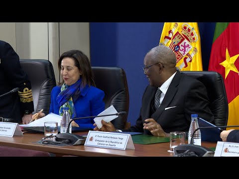 España firma un acuerdo de cooperación en materia de defensa con Camerún