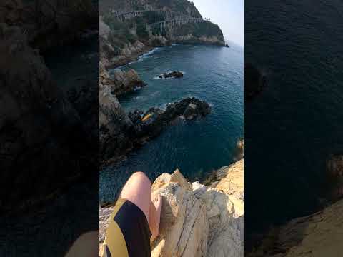 SPRUNG VON DER LEGENDÄREN KLIPPE IN ACAPULCO!!