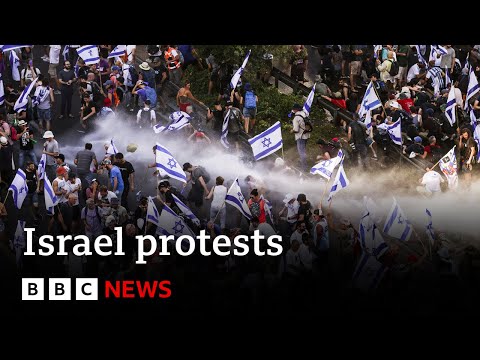 Israel passes reform law despite mass protests - BBC News