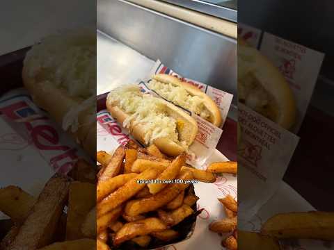 !! Le meilleur hot-dog ? 🌭 #montreal #food