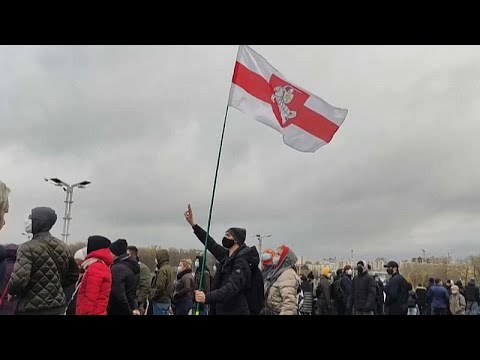 Más de 500 detenidos en Bielorrusia en una nueva protesta contra Lukashenko