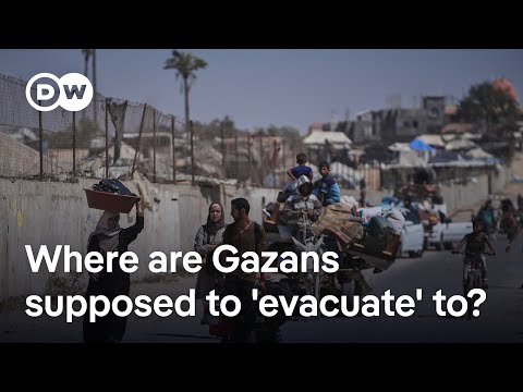 Israel issues evacuation orders for central Gaza | DW News