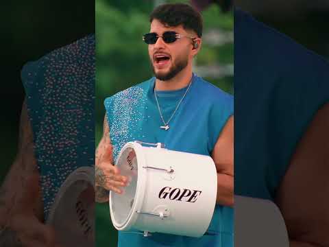 Quero ser feliz também, no pagode e com uma gelada na mão 🍻