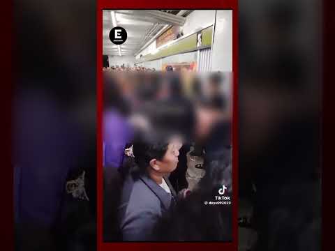 ¡En plena hora pico! Se arman los golpes en área de mujeres en el Metro