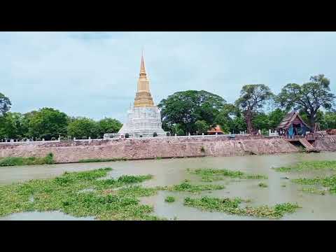 :องค์พระเจดีย์ศรีสุริโยทัยพ