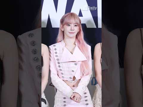 #르세라핌 #사쿠라 짧은 의상 문제없는 개미 허리🫢  #lesserafim #<strong>SAKURA</strong> #KWDA #직캠 #포토타임 #phototime #shorts
