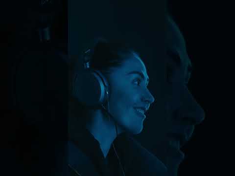 Reacting to our Mirrorbox at Vivid Sydney | Sennheiser