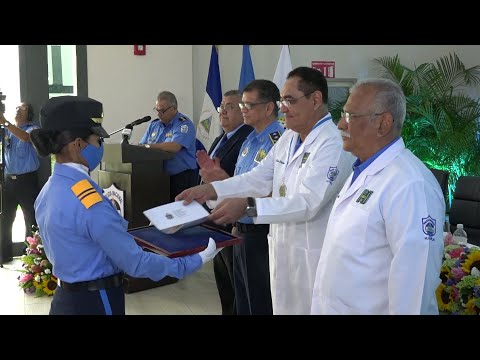 Graduarán a nuevos médicos especialistas desde universidad de la Policía Nacional