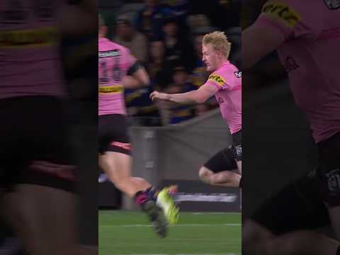 Penrith have another player sent for 10 😬