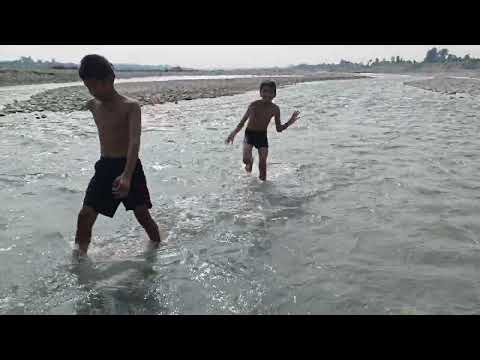 हैल्लो गाइस 🙏#river #trending #1000subscribe #funny #funnymemes #youtubeshorts #shorts 
