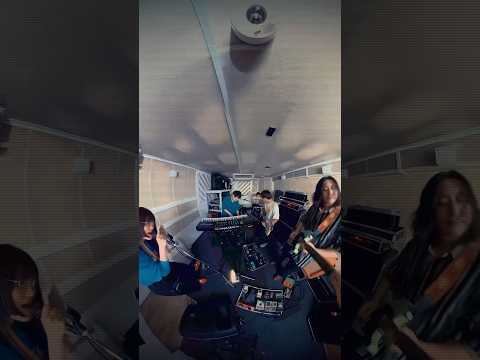 #パスピエ 新曲「青々」配信中🎧　ショートMV13 studio session 360各音楽サービスの詳細はプロフィール、公式サイトをご確認ください#PASSEPIED#青々#insta360