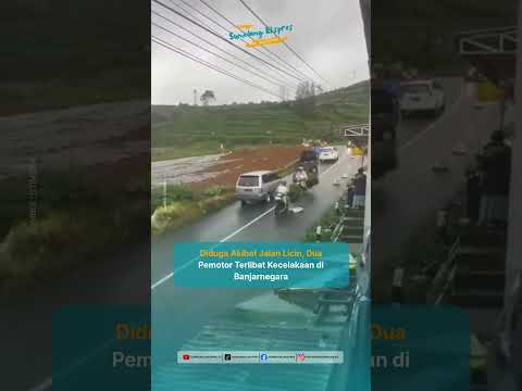 Diduga Karena Jalan Licin, Dua Pengendara Tergelincir