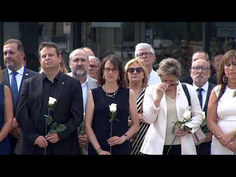 Cambrils homenajea a las víctimas en el quinto aniversario de los atentados