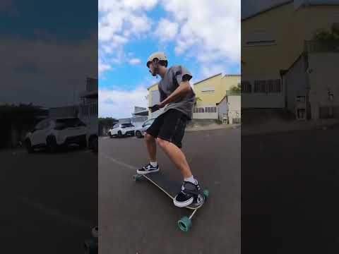 Tu connaissais mon skateboard magique? #snowboard #freebord #skateboard #lareunion974🇷🇪