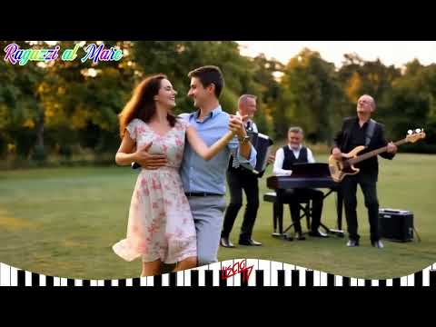 The Metronomers - Ragazzi al Mare [Duine, Liscio, Fisarmonica]