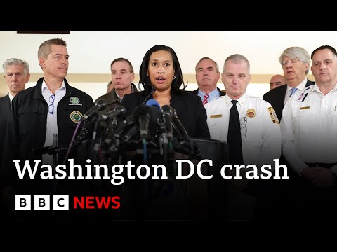 No survivors expected from Washington DC air crash | BBC News