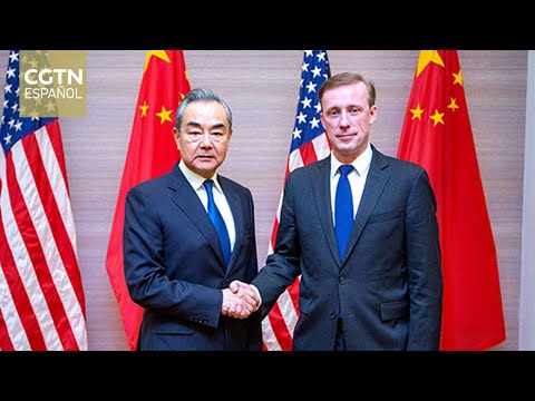 Ministro de Relaciones Exteriores de China se reúne con el consejero de Seguridad Nacional de EE UU