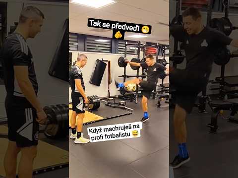 Tak nevím zda jsem udělal dojem🤷😅 Poznáte ⚽hráče? 🤔😉