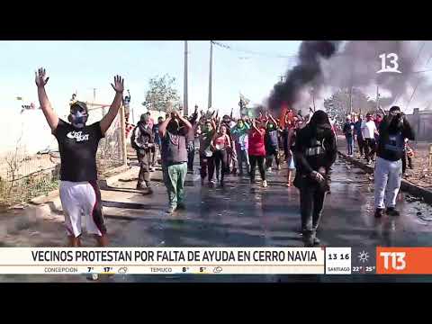 Vecinos de campamento en Cerro Navia protestan por falta de ayuda en medio de crisis sanitaria