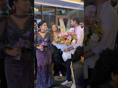 දැක්කද ටීචර් අම්මා Hayeshika කරපුදේ 😍