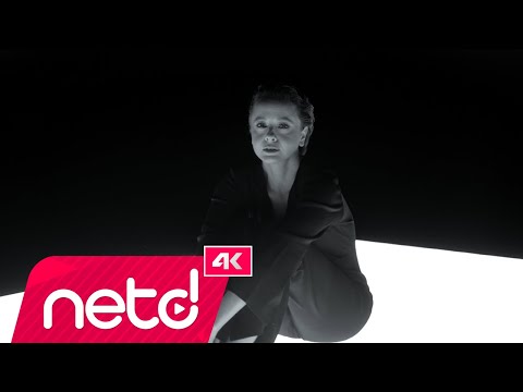 Zeynep Özyılmazel - Herkes Tek Başına