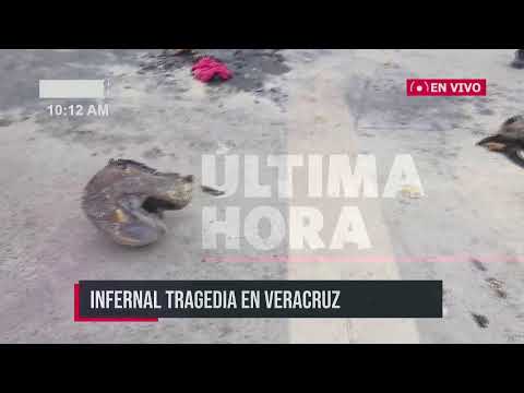 #ÚLTIMAHORA - Accidente en Veracruz prendió en llamas a la acompañante de un motociclista