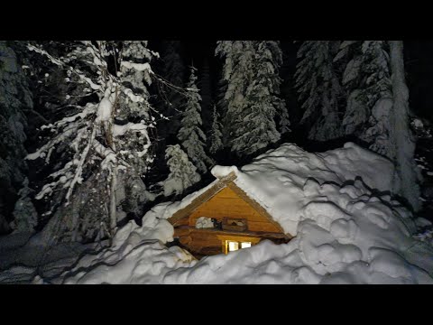 ЗАВАЛИВАЕТ СНЕГОМ! ЖИВУ ОДИН В ИЗБЕ. БЫТ И ПОВСЕДНЕВНЫЕ ТРУДОВЫЕ ХЛОПОТЫ.