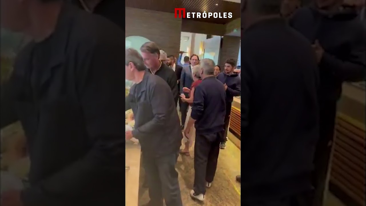 Bolsonaro e Tarcísio se encontram em churrascaria no Distrito Federal