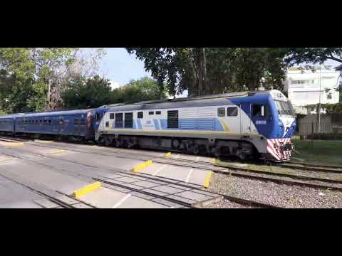 Locomotoras CSR SDD7 en Villa Devoto (38)